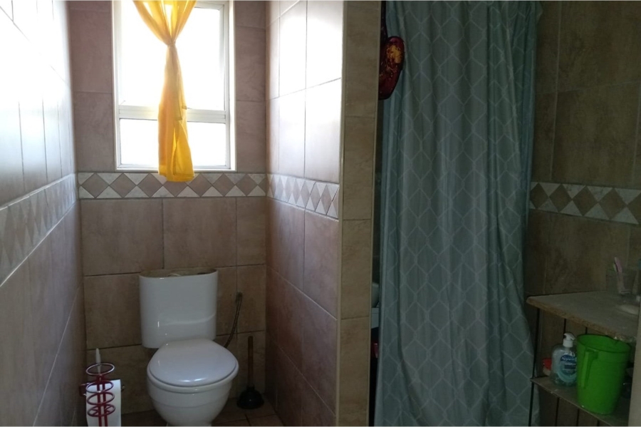 5 Bedroom Property for Sale in Bellville South Western Cape